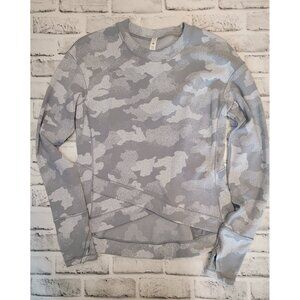Pristine Lululemon Close to Crossing Fleece Lightweight Sweatshirt Gray Camo 10